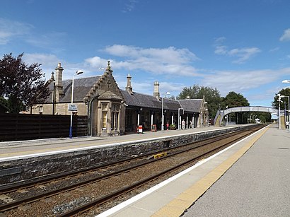 How to get to Nairn Railway Station with public transport- About the place