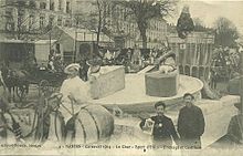 Nantes Carnaval 1914 - Le Char Sport d'Eté - Fromages et confitures.jpg