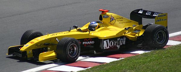 Heidfeld driving the Jordan EJ14 at the 2004 Canadian Grand Prix