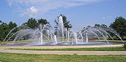 Northland Fountain, at Oak Trafficway & Vivion Road. Northland Fountain Kansas City MO.jpg