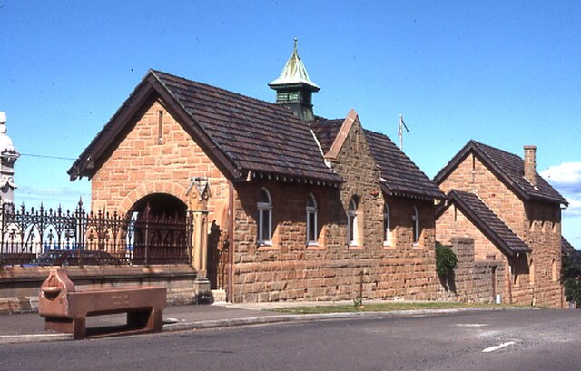 Waverley Cemetery office building