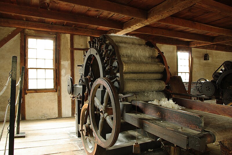 File:Old-sturbridge-village-carding-mill.jpg