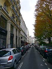 P1050084 Paris II rue Rameau rwk.JPG