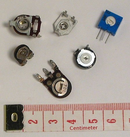 ไฟล์:PCB variable resistors.jpg