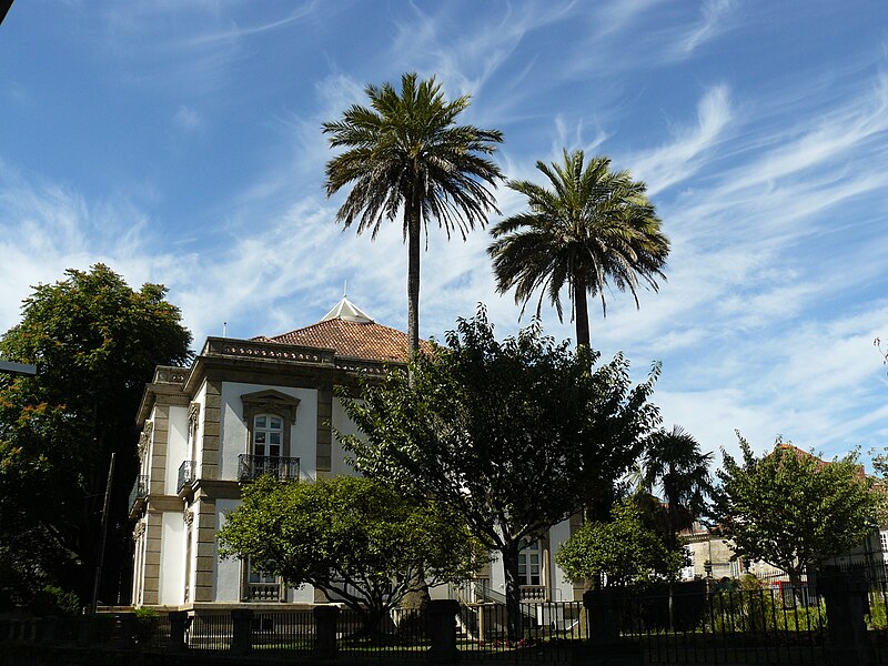 File:Palacete das Mendoza.JPG