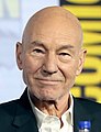 Patrick Stewart, interprete di John Bosley nel filml del 2019