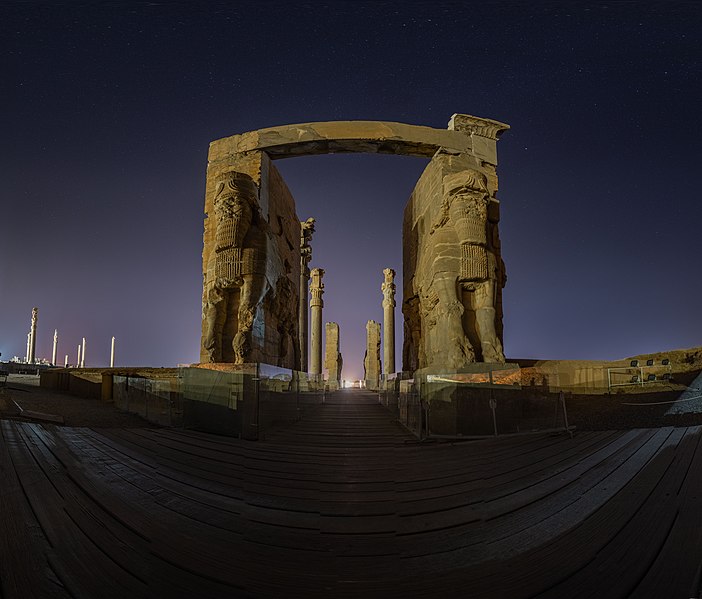 File:Persepolis Panorama 1 National Gate.jpg