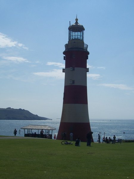 File:Plymouth , Smeaton's Tower - geograph.org.uk - 1186133.jpg