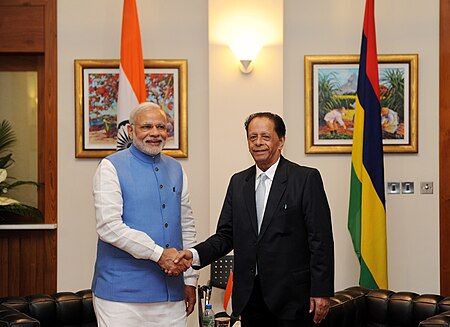 Fail:Prime Minister Narendra Modi with Mauritius Prime Minister Anerood Jugnauth.jpg