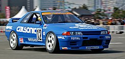 R32 Skyline di Calsonic 001.jpg