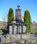 World War Memorial in Urmeniș