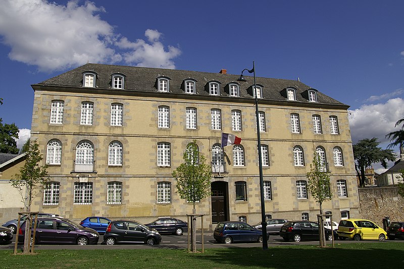 File:Rennes - CaserneduBonPasteur.jpg