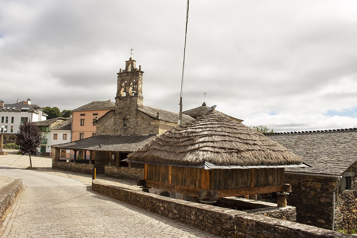 Cuál es el pueblo más alto de asturias