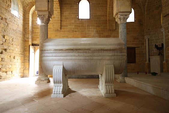 Castelvetrano, Santissima Trinita di Delia, sarcophagus