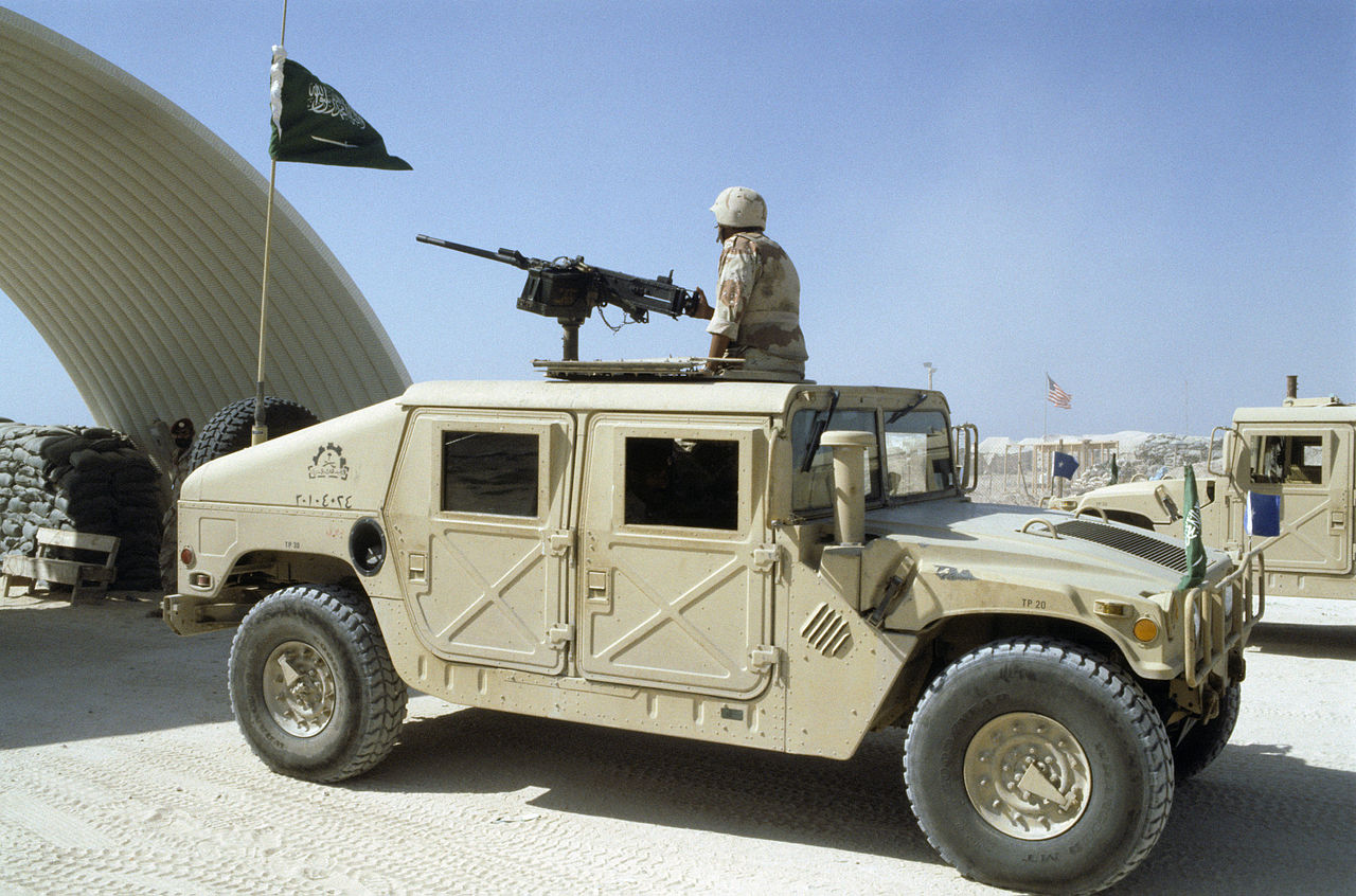1280px-Saudi_Arabian_Humvee.jpg