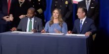 Hosting agreement being signed by (left to right) Milwaukee Mayor Cavalier Johnson, Republican Party Chair Ronna McDaniel, and Host Committee Chair Reince Priebus on August 5, 2022 Selection of Milwaukee to host the 2024 RNC 16.png