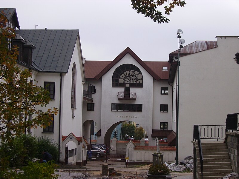 File:Seminarium w Białymstoku. Biblioteka.jpg