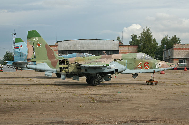 File:Sukhoi Su-25 Frogfoot 46 red (7903051748).jpg