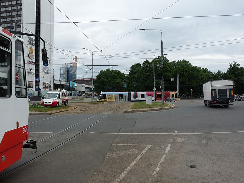 File:Tallinn tram 2019 04.jpg