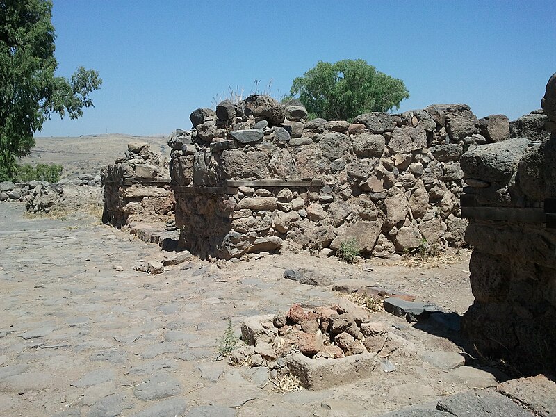 File:Tel Bethsaida.jpg