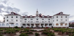 L'Hôtel Stanley à Estes Park, une ville sur le bord est du parc national des montagnes Rocheuses dans le centre-nord du Colorado LCCN2015633407.tif