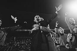 Trainer Boskov (FC Den Haag) juichend, Bestanddeelnr 927-9293.jpg