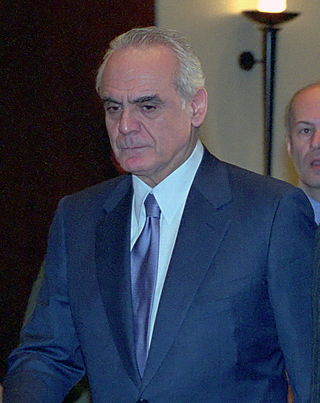 <span class="mw-page-title-main">Akis Tsochatzopoulos</span> Greek politician, engineer, and economist (1939–2021)