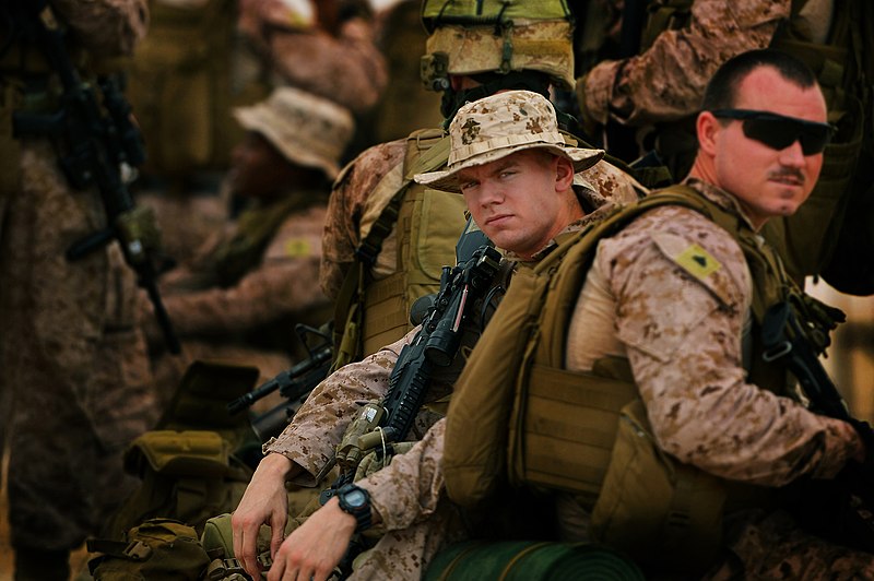 File:U.S. Marines arrive in Qatar desert for Eagle Resolve 2013 130421-F-CJ989-001.jpg