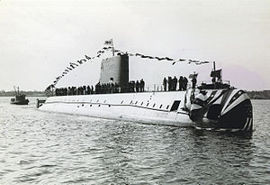 US Navy 120120-N-ZZ999-002 In this file photo taken Jan. 21, 1954, the nuclear-powered submarine USS Nautilus (SSN 571) is in the Thames River shor.jpg