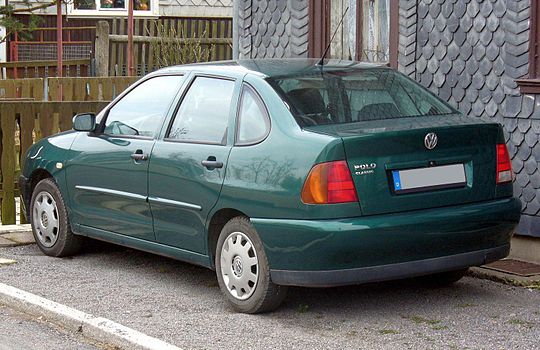 Classic 3.3. Фольксваген поло Классик 1998 седан. Фольксваген поло Классик 1996 седан. Volkswagen Polo Classic 1999. Volkswagen Polo Classic 1997-1999.