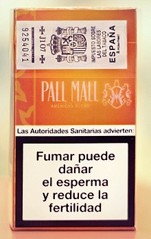 Cigarette warning label after the 2012 law was put into place Veneno (8257645942) (cropped).jpg