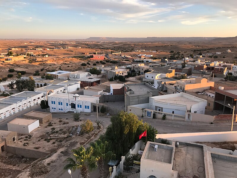 File:Views of Ksar Hadada from the minaret of the mosque-4.jpg