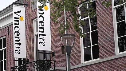 Hoe gaan naar Vincentre met het openbaar vervoer - Over de plek