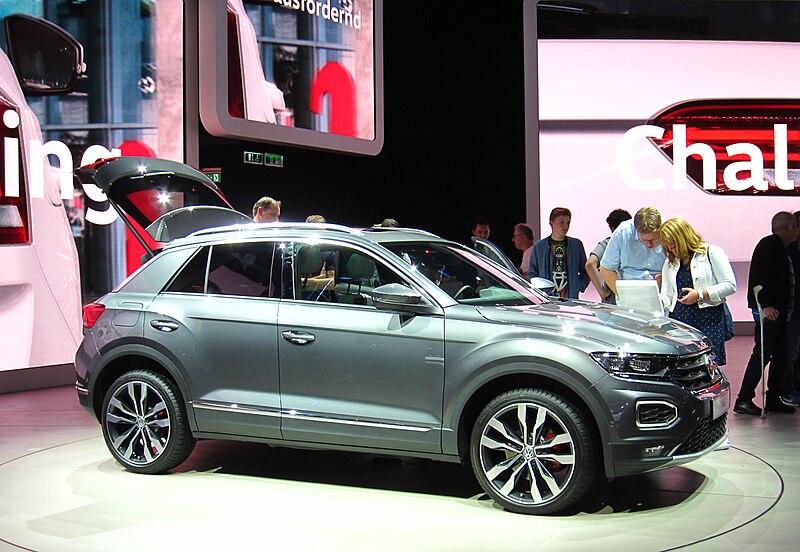 File:Volkswagen T Roc.jpg