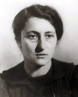 Wanda Wasilewska Polish politician, novelist and journalist (1905–1964)