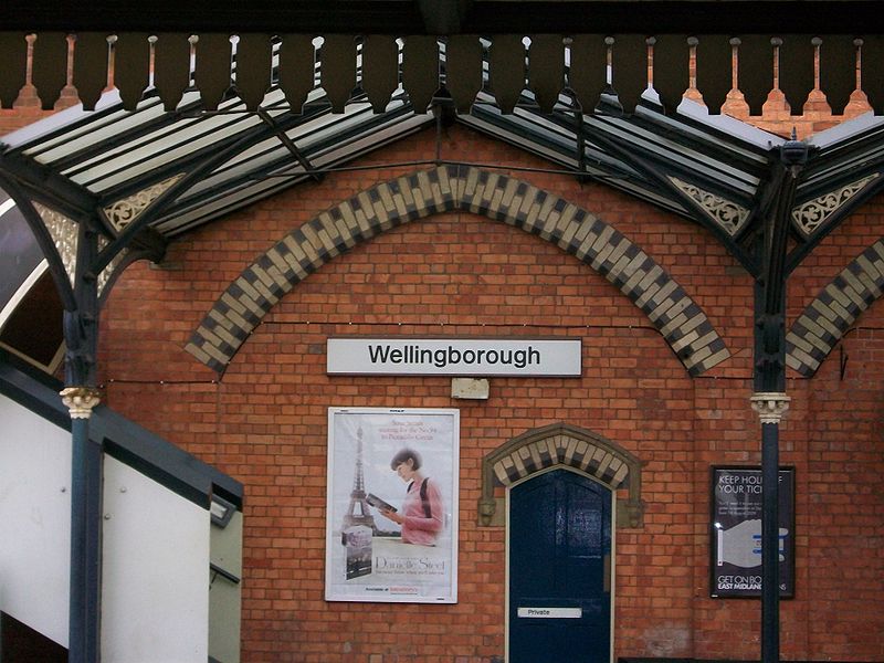 File:Wellingboroughstationsign.jpg