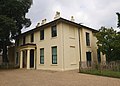 The early-mid 19th-century White Lodge in Springfield Park in Clapton. [60]