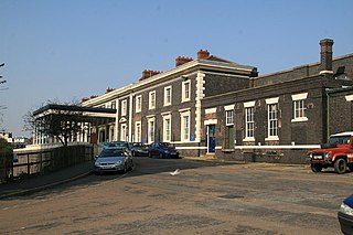 <span class="mw-page-title-main">Worcester Shrub Hill railway station</span> Railway station in Worcester, Worcestershire, England