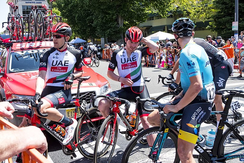 File:(L-R) Filippo Ganna, Andrea Guardini, Ricardo Minalli and Elia Viviani (Sky) (34194995524).jpg