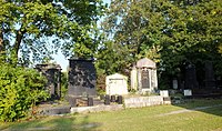 Czech: Náhrobky na židovském hřbitově v Olomouci.English: Gravestones in the Jewish cemetery in the city of Olomouc, Moravia, Czech Republic.