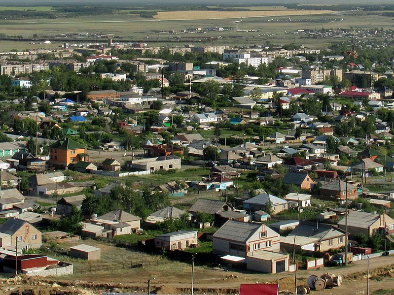File:Панорама Щучинска с возвышенности (cropped 01).jpg