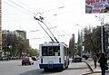 Троллейбус 52767А 1057 на улице Менделеева в городе Уфа