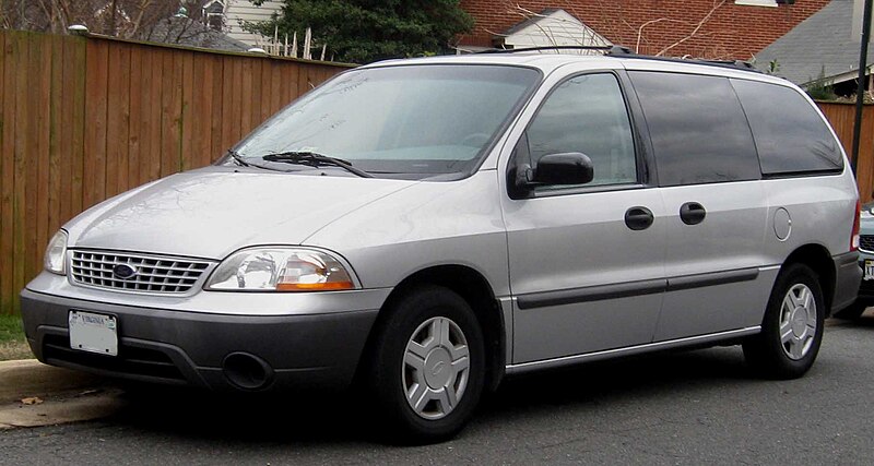 File:01-03 Ford Windstar .jpg