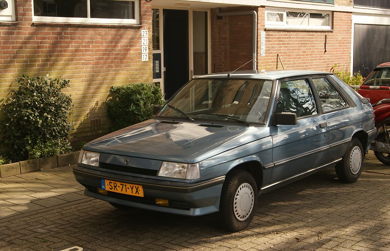 Bâche Renault 11 (1983-1988) semi sur mesure extérieure - My Housse