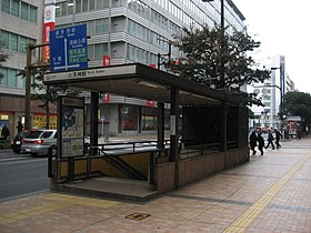 Eingang zum Bahnhof