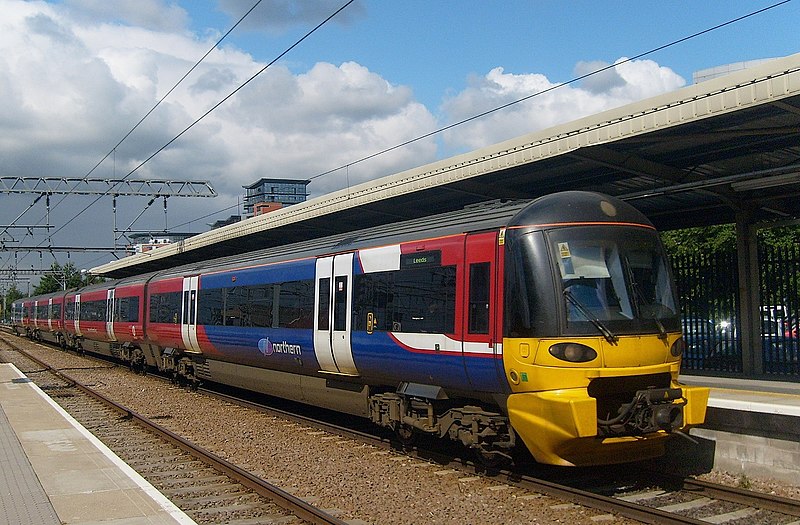 File:333002 A Leeds.JPG