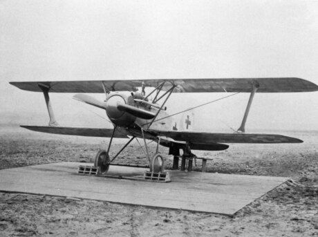 File:Albatros D.X.jpg