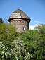 1865 erbaute Turmwindmühle in Bönninghardt. Bis 1918 wurde hier Korn gemahlen. Danach nutzte man sie als Jugendherberge, Aufenthaltsraum für die Alpen...