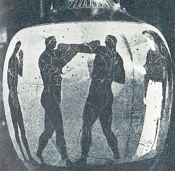 A boxing scene depicted on a Panathenaic amphora from Ancient Greece, circa 336 BC, British Museum