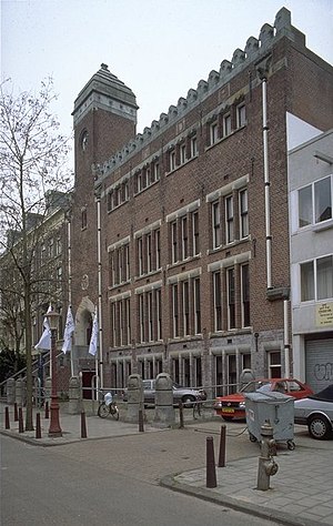 The "Burcht van Berlage", home of the Diamond Worker's Union Andb1.jpg